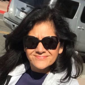 Meet your Posher, Linda